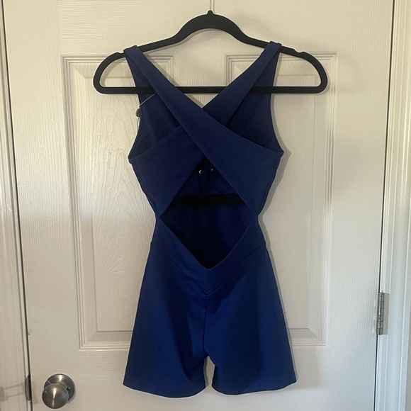 Blue Lace-Up Athletic Romper Cobalt Blue Padded Built in bra NWOT Size Medium - Picture 6 of 8